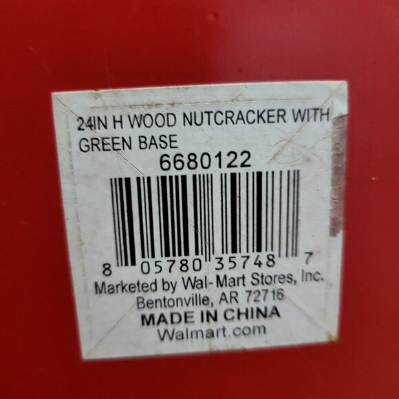 Wooden Nutcracker Red Velvet Cape 24 Inch Tall Green Base - Picture 10 of 12